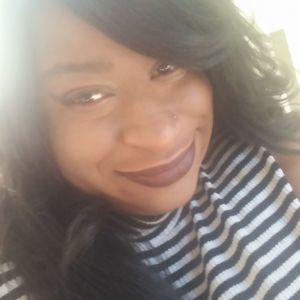 Meet your Posher, Dee